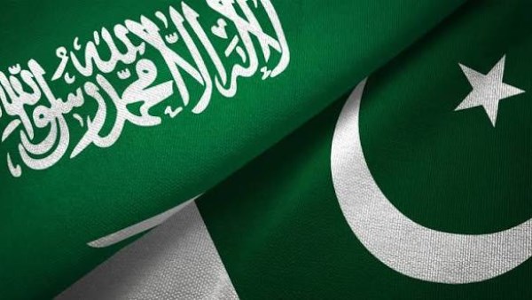 السعودية وباكستان 