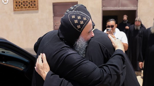 الأنبا بيمن والأنبا يوأنس