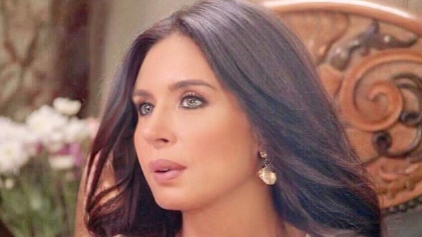 دينا تحسم الجدل حول عمليات التجميل: الطبيعي محدش بقى يصدقه