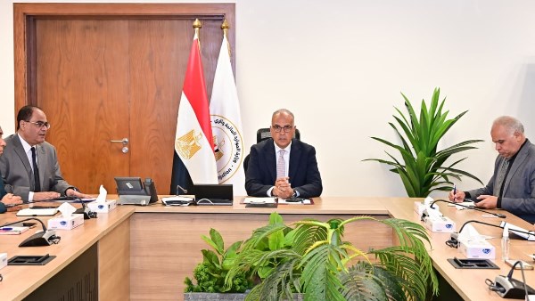 تطبيقات التحول الرقمي والذكاء الاصطناعي