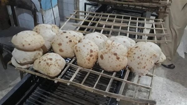 منع الصرف الوهمي وسعر الرغيف ثابت.. مزايا منظومة الخبز الجديدة