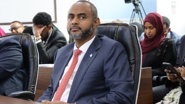 انتخاب عبدالقادر محمد نور جامع رئيساً لمجلس الشعب الصومالي