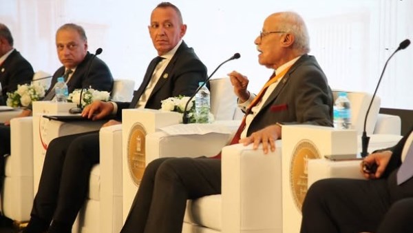 النائب محمد أبو العينين 