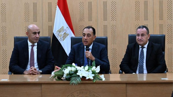 الدكتور مصطفى مدبولي خلال لقائه مع أوائل الثانوية العامة
