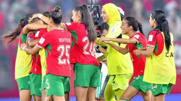 منتخب المغرب أمام نظيره السنغالي 