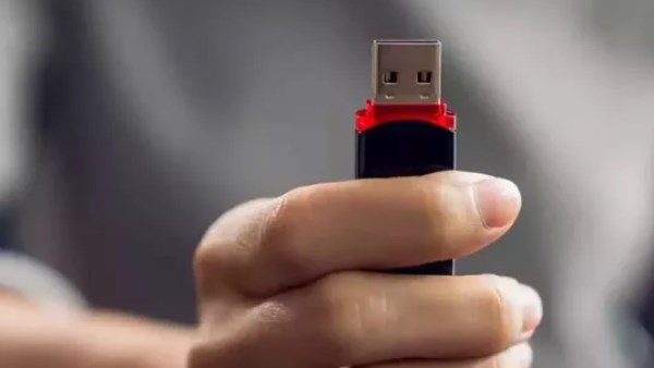 قبل التخلص من فلاشة USB القديمة.. خطوة ضرورية لحماية ملفاتك من الاستعادة