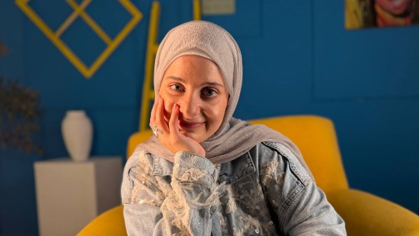 الفنانة السورية غالية 
