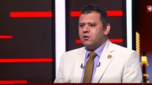 باحث: الرهان على انهيار النظام الإيراني من الداخل لم يتحقق.. والحرس الثوري يمسك بمفاصل الدولة