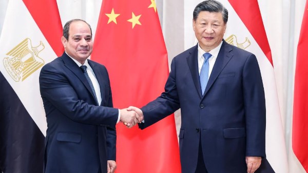 الرئيس السيسي ونظيره الصيني 