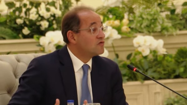 وزير المالية 