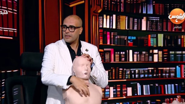 التصرف الصحيح عند سقوط شخص