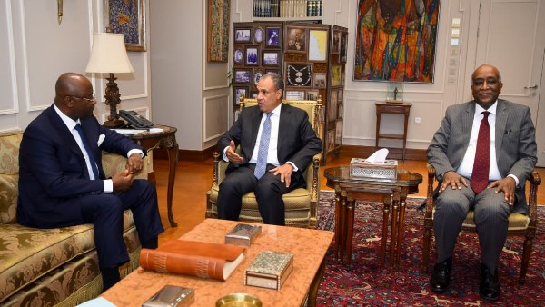 وزير الخارجية يستقبل رئيس البنك الأفريقي للتصدير والاستيراد ويعقدان مؤتمراً صحفياً في إطار التحضير لمنتدى العلمين أفريقيا