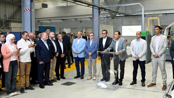  رئيس مجلس الوزراء 