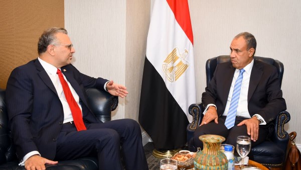 وزير الخارجية