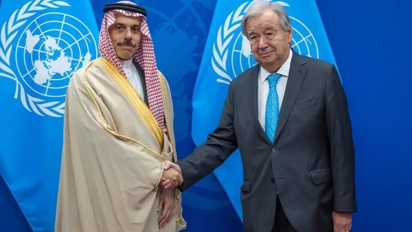  وزير الخارجية السعودي