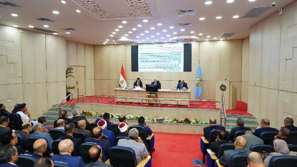 الجلسة التاسعة للمجلس التنفيذي للمحافظة لعام 2026