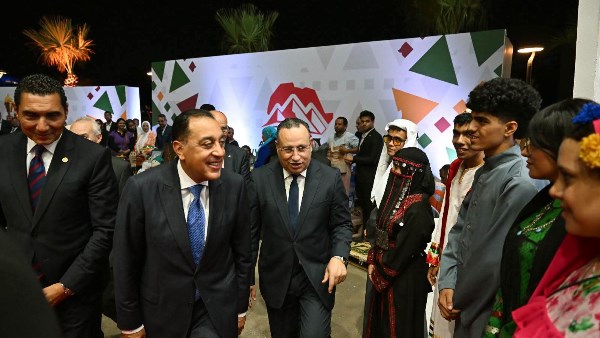 مصطفى مدبولي وجوهر نبيل