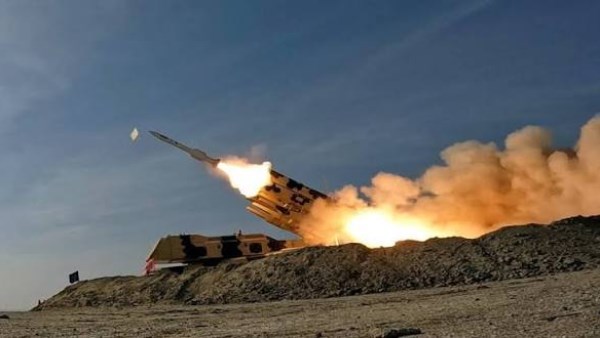 إطلاق صواريخ، أرشيفية 