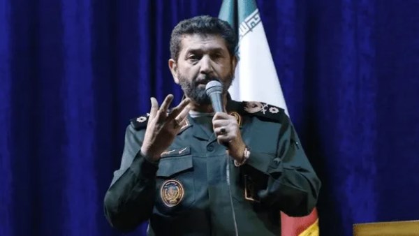 قائد الحرس الثوري في طهران الكبرى اللواء حسن زاده 