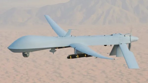مسيرة من طراز "إم كيو وان" MQ-1