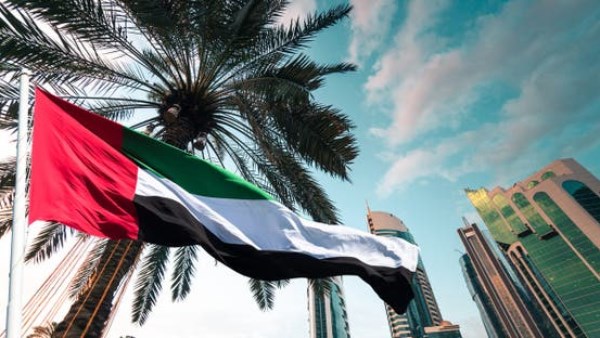 الإمارات 