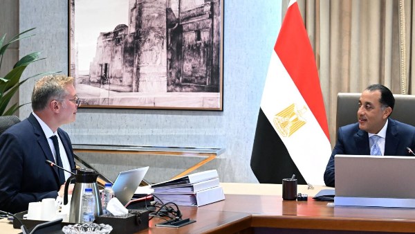 رئيس مجلس الوزراء
