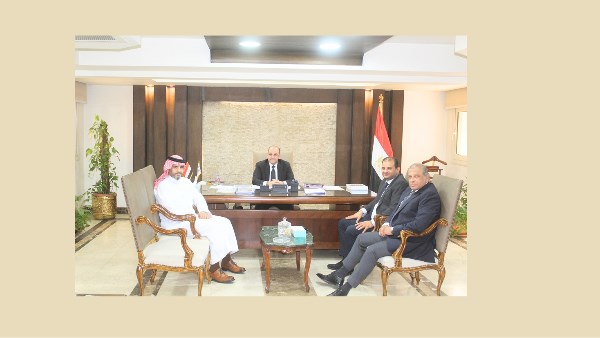 القابضة للتشييد 