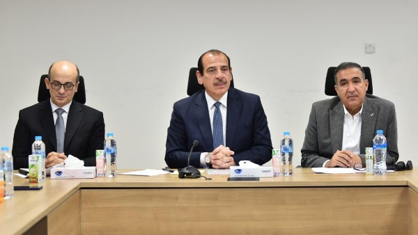 الدكتور عمرو قنديل 