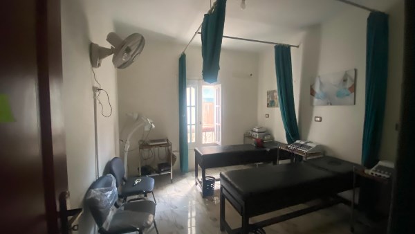 المراكز المغلقة