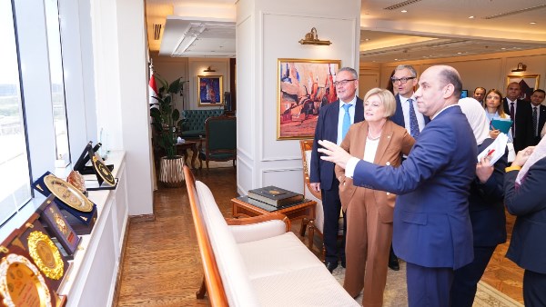 جانب من الزيارة