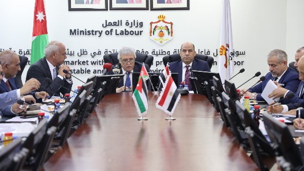 جانب من الاجتماع 