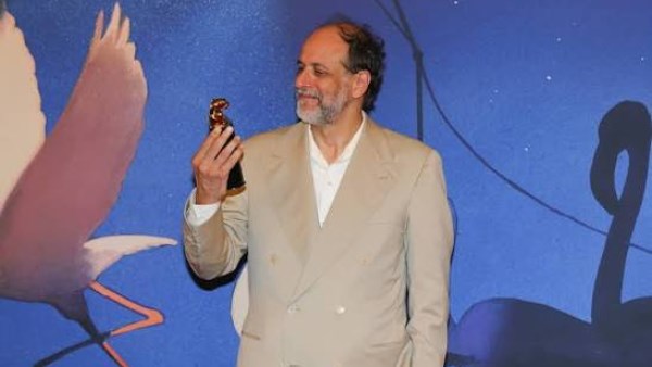 لوكا جوادانينو يتوج بجائزة «Cartier Glory to the Filmmaker 2026» في مهرجان فينيسيا لوكا جوادانينو يتوج بجائزة «Cartier Glory to the Filmmaker 2026» في مهرجان فينيسيا