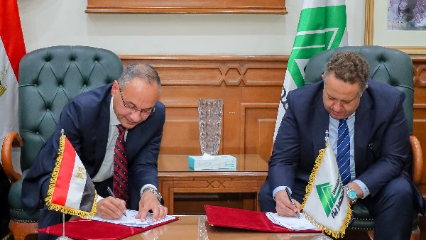 المهندسين توقع بروتوكولا مع الشركة الوطنية لخدمات الاتصالات