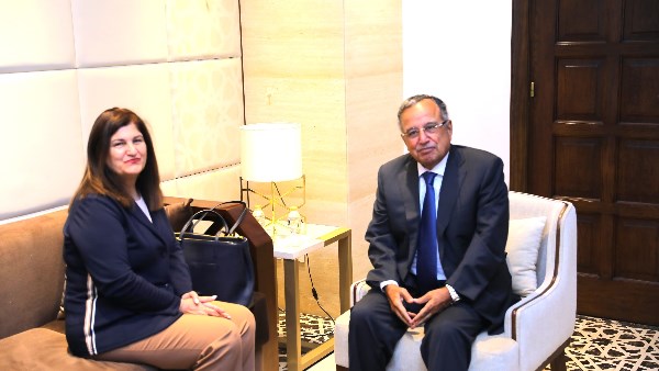 الأمين العام لجامعة الدول العربية ووزيرة الخارجية الفلسطينية 