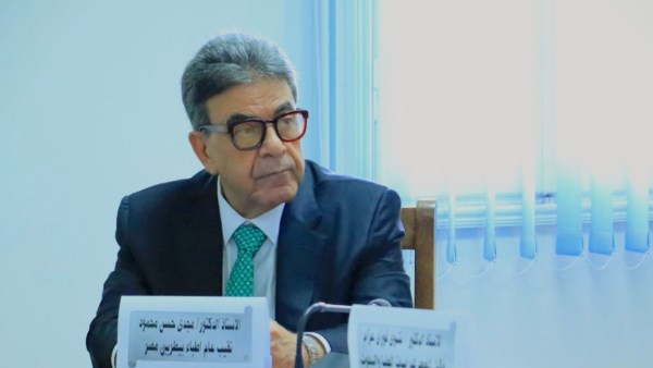 الدكتور مجدي حسن نقيب الأطباء البيطريين 