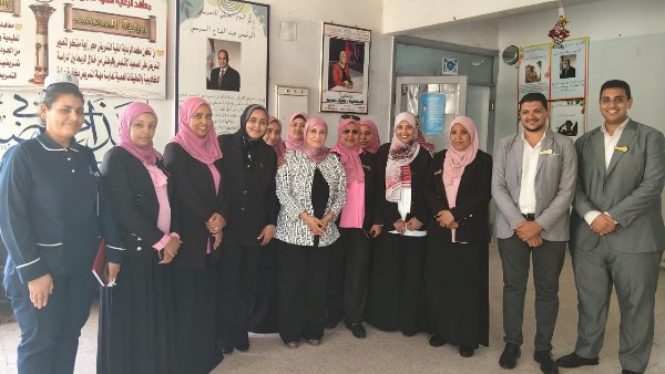 نقيب عام التمريض خلال زيارتها للأقصر 