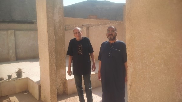 منير مكرم 