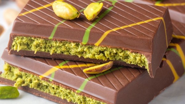 بعد سحبها من الأسواق.. معلومات صادمة عن شوكولاتة تسبب الموت