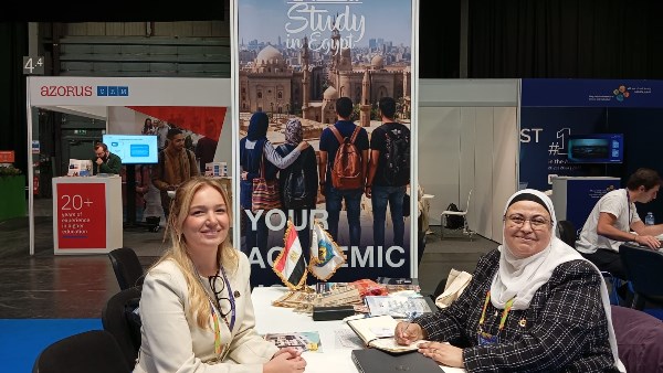 جامعة دمنهور تشارك في مؤتمر ومعرض «EAIE 2026»