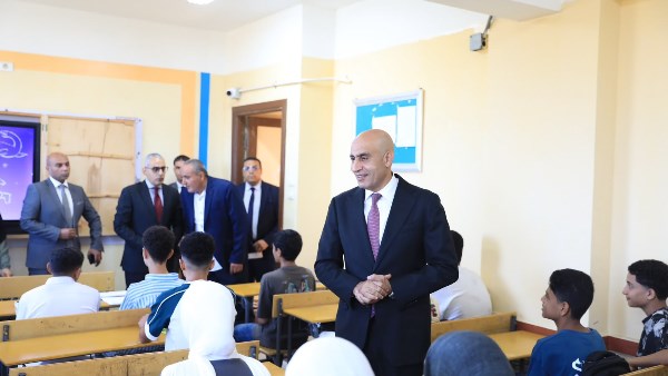 جولة وزير التربية والتعليم اليوم