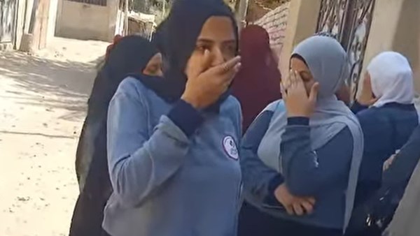 طلاب مدرسة دهشور الثانوية