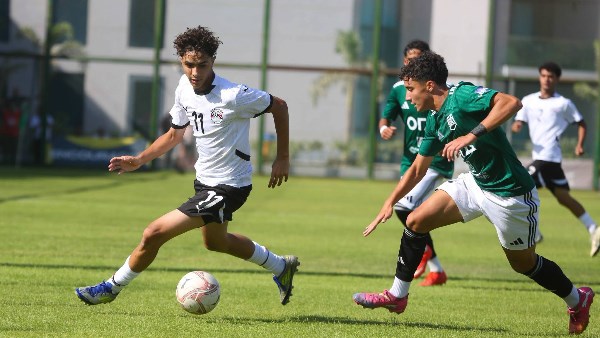 صورة من اللقاء