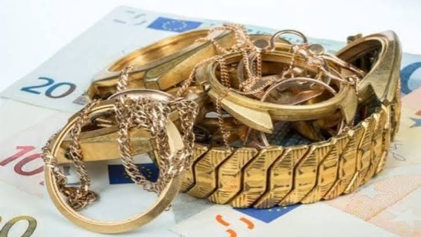 معاكِ ذهب قديم؟ 6 أخطاء بتخليكي تخسري جزء من فلوسك عند البيع 