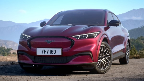 فورد موستنج ماك E 2026 GT