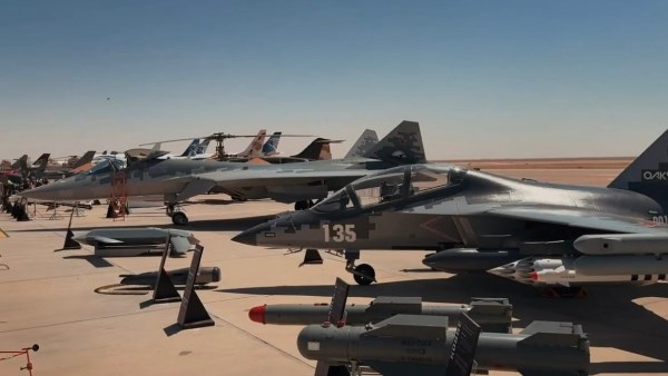 صورة من مشاركة الجانب الروسي في معرض العلمين للطيران والفضاء