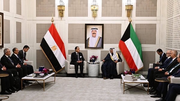 صورة من اللقاء