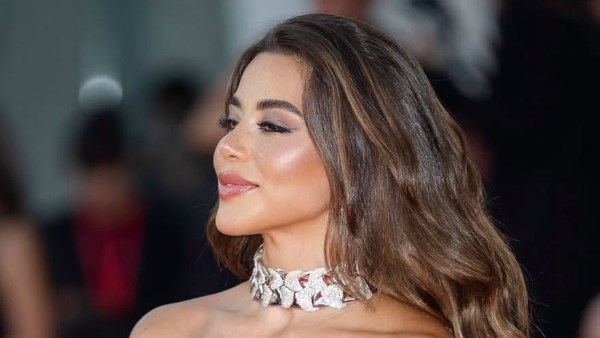 يارا السكري تخطف الأنظار بإطلالة ساحرة
