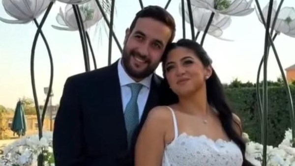 ابنة مجدى الهوارى وغادة عادل  تشعل حفل خطوبتها