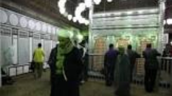 زيارة الأضرحة وقبور الصالحين