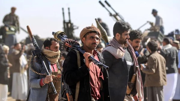 )محلل عسكرى: الساحل الغربي ومأرب يمثلان مركز الثقل العسكري والسياسي والاقتصادي